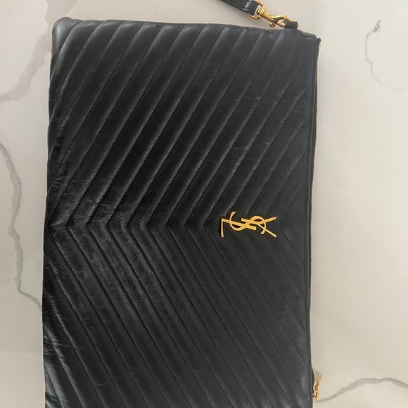 Saint Laurent Cassandre Matelasse Document Holder in Quilted Leather - Picture 1 of 4
